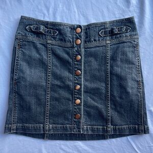 Y2K‎ Gap Denim mini skirt with button detail